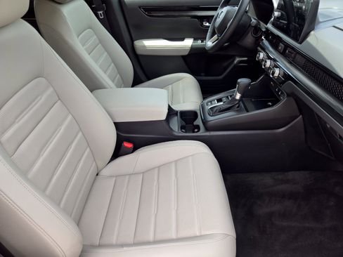 Used 2026 Honda CR-V EX-L image 10