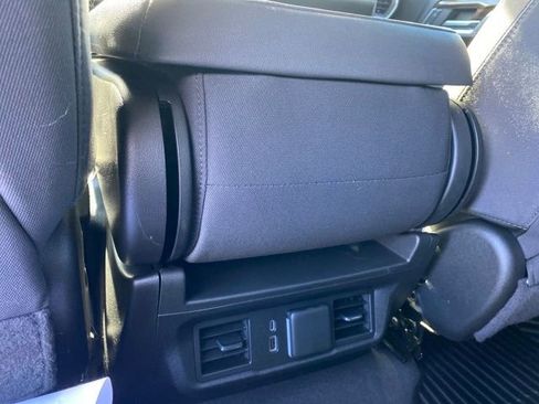 Used 2024 GMC Sierra 1500 Elevation image 19