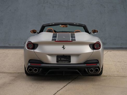 Certified 2019 Ferrari Portofino image 9