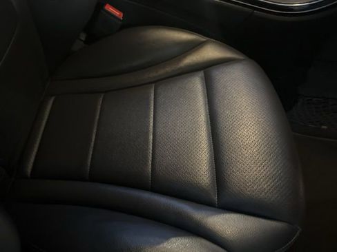 Used 2019 Mercedes-Benz C 300 Sedan image 28