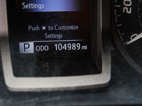 Used 2019 Toyota Tacoma TRD Off-Road image 22