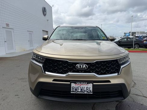 Used 2021 Kia Sorento LX AWD/4WD image 9
