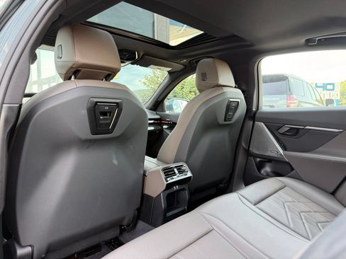 Used 2024 BMW 530i w/ Premium Package RWD image 23