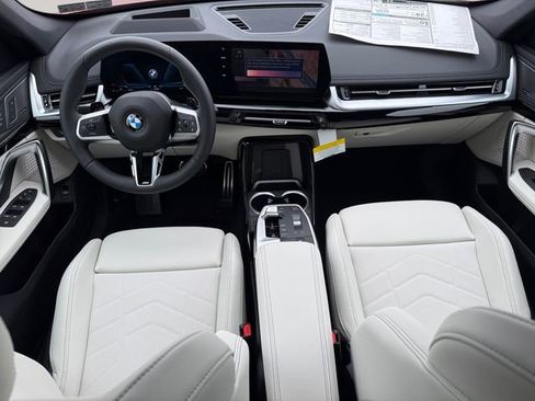 New 2026 BMW X1 xDrive28i w/ Technology Package AWD/4WD image 10