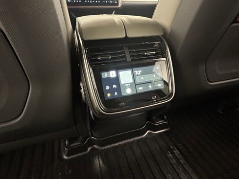 Used 2023 Rivian R1S Adventure image 35