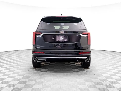 Used 2024 Cadillac XT6 Premium Luxury w/ Technology Package image 7