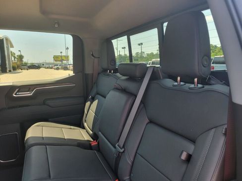 New 2026 GMC Sierra 1500 SLT w/ SLT Premium Plus Package image 28
