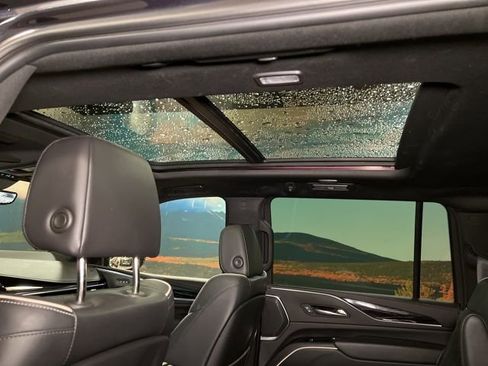 Used 2023 Cadillac Escalade ESV Sport image 51