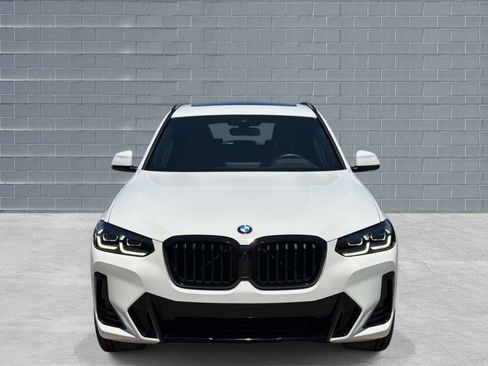 Used 2024 BMW X3 sDrive30i w/ M Sport Package RWD image 2