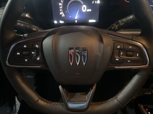 Used 2024 Buick Envista Avenir FWD image 23