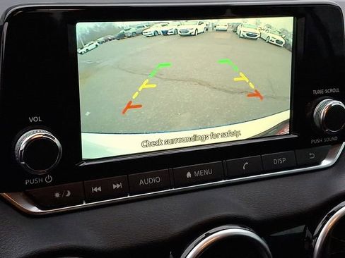 Used 2024 Nissan Sentra S image 14