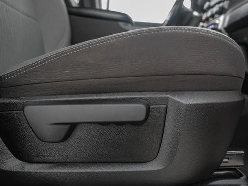 Used 2022 RAM 2500 Big Horn w/ Level 1 Equipment Group AWD/4WD image 35