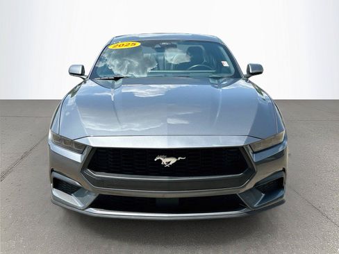 Used 2025 Ford Mustang Premium RWD image 9