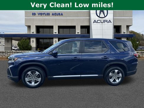Used 2025 Honda Pilot EX-L image 8