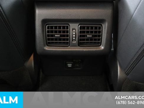 Used 2025 Toyota Camry SE image 53