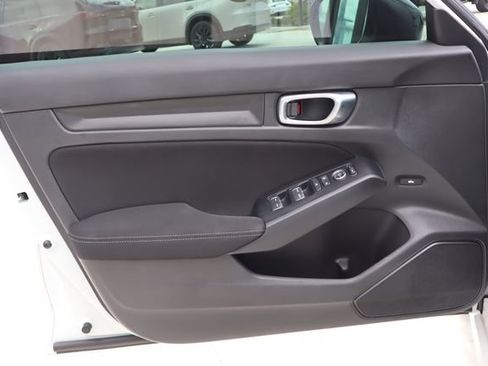 Used 2023 Honda Civic Sport image 24
