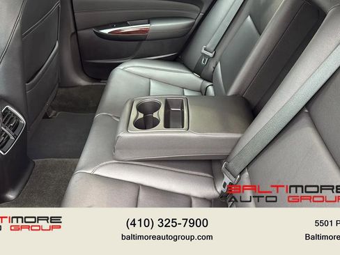 Used 2017 Acura TLX FWD image 32