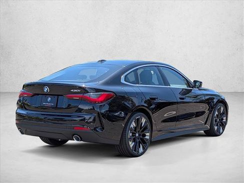 New 2026 BMW 430i w/ Premium Package RWD image 2