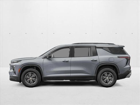 New 2027 Chevrolet Traverse LT w/ Enhanced Driving Package FWD image 3