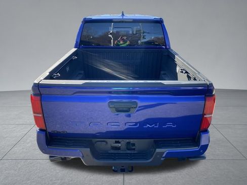 Used 2024 Toyota Tacoma TRD Off-Road image 12