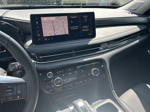 Certified 2026 INFINITI QX60 Luxe w/ Cargo Package image 20