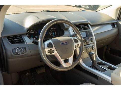 Used 2013 Ford Edge SEL image 9