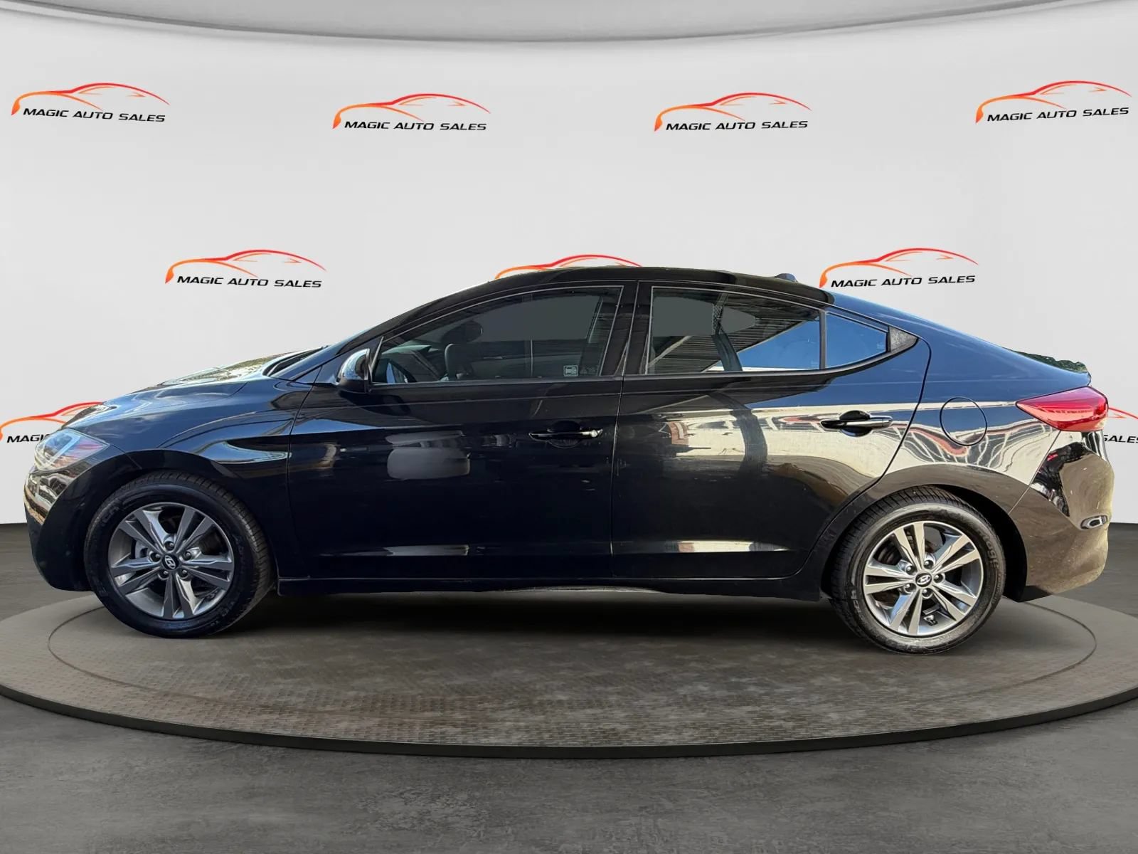 Used 2017 Hyundai Elantra SE FWD image 7