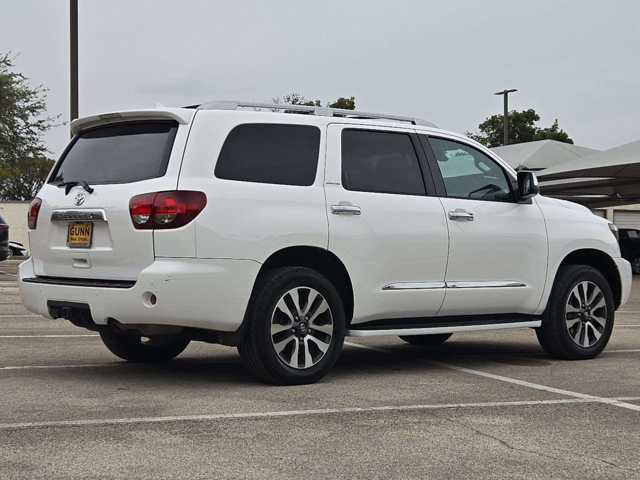 Used 2019 Toyota Sequoia Limited w/ Safety & Convenience Package RWD image 3
