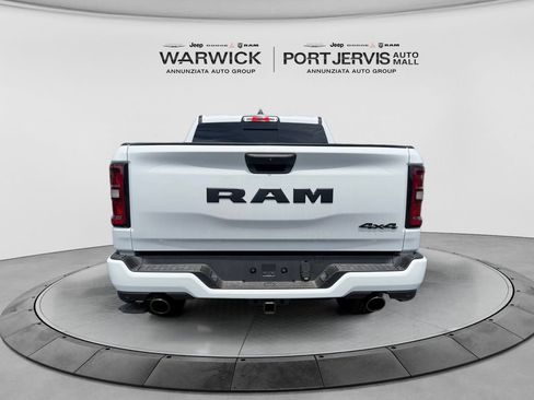 New 2026 RAM 1500 Express AWD/4WD image 4