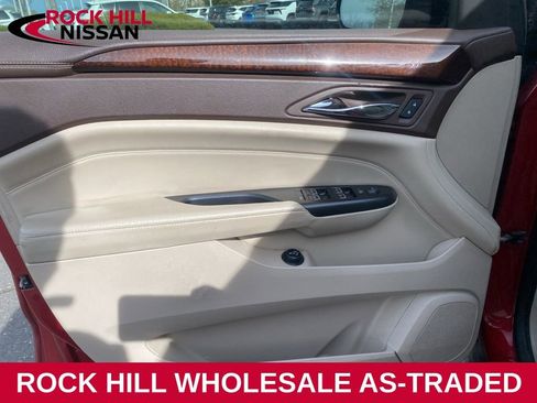 Used 2015 Cadillac SRX Luxury w/ Driver Awareness Package image 11