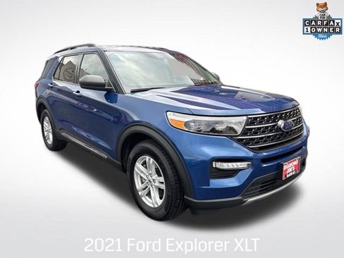 Used 2021 Ford Explorer XLT w/ Equipment Group 202A AWD/4WD image 1