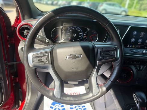 Certified 2021 Chevrolet Blazer RS w/ Enhanced Convenience Package AWD/4WD image 19