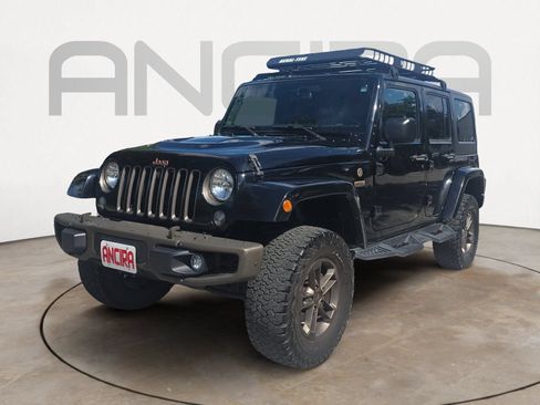 Used 2017 Jeep Wrangler Unlimited Sahara AWD/4WD image 8