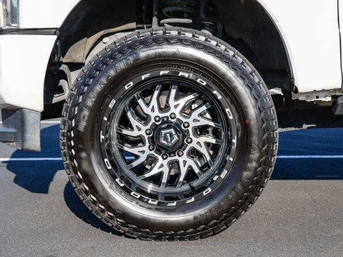 Used 2019 Ford F350 Platinum w/ Platinum Ultimate Package image 9