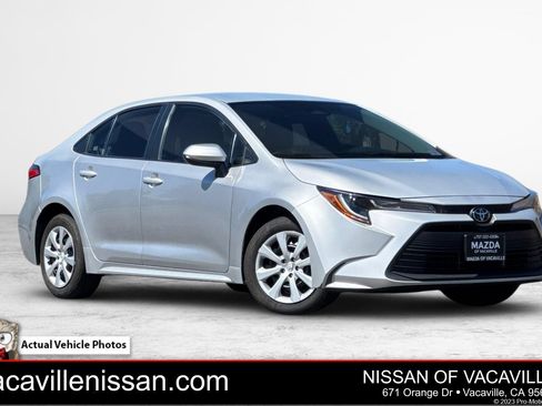 Used 2024 Toyota Corolla LE FWD image 1