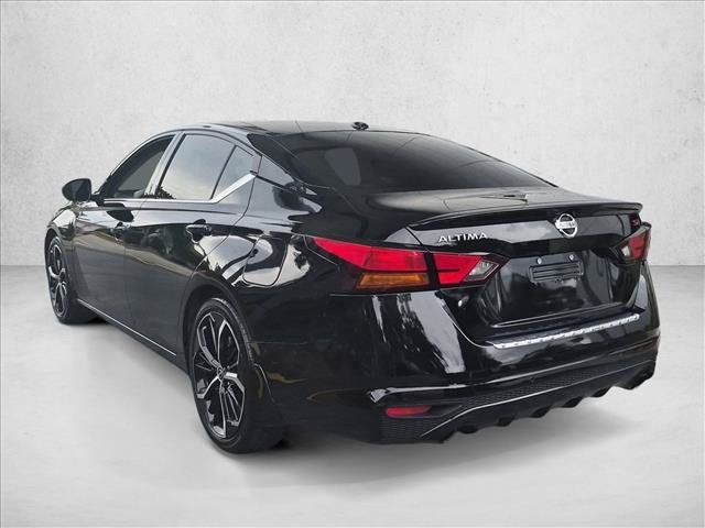 Used 2023 Nissan Altima 2.5 SR w/ SR Premium Package FWD image 8