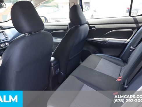 Used 2024 Nissan Versa SV FWD image 16