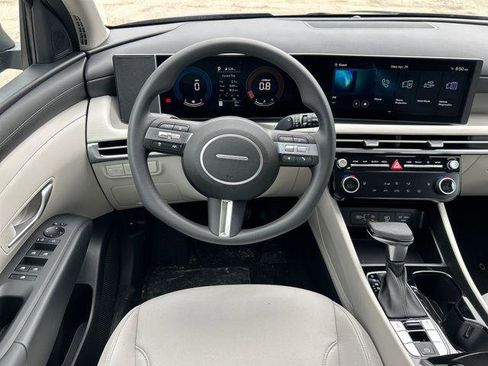 New 2026 Hyundai Tucson SEL AWD/4WD image 15