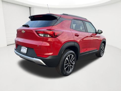 New 2026 Chevrolet TrailBlazer LT w/ Convenience Package image 5