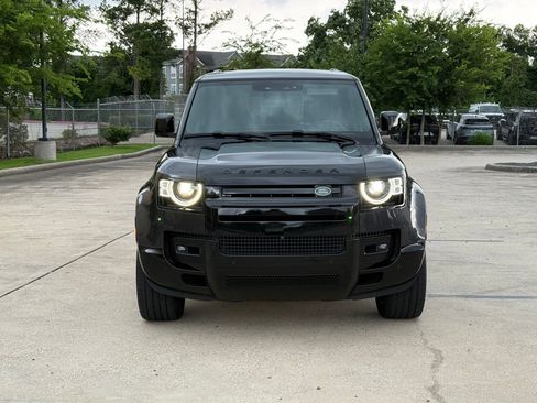 Used 2023 Land Rover Defender 110 X AWD/4WD image 6