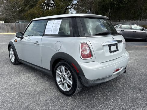 Used 2013 MINI Cooper Hardtop image 4