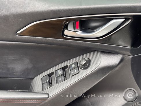 Used 2016 MAZDA MAZDA3 s Touring image 19