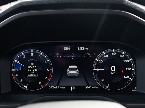 Used 2022 Mitsubishi Outlander SEL image 12