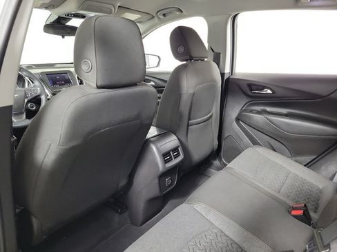 Used 2024 Chevrolet Equinox LT AWD/4WD image 11