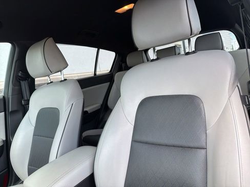 Used 2019 Kia Sportage EX w/ EX Sport Appearance Package AWD/4WD image 4