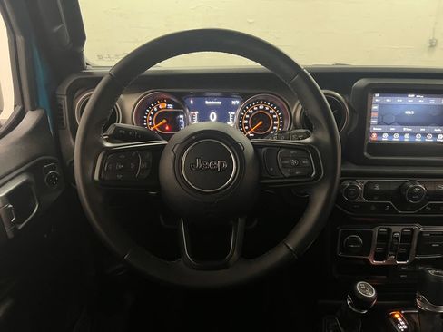 Used 2020 Jeep Wrangler Unlimited Sport S AWD/4WD image 15