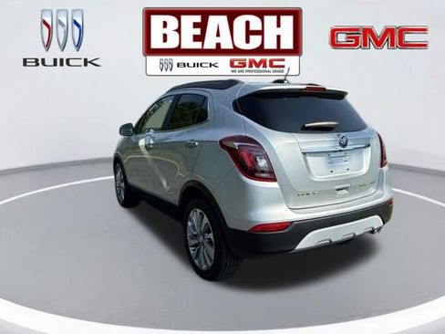 Used 2018 Buick Encore Preferred FWD image 5