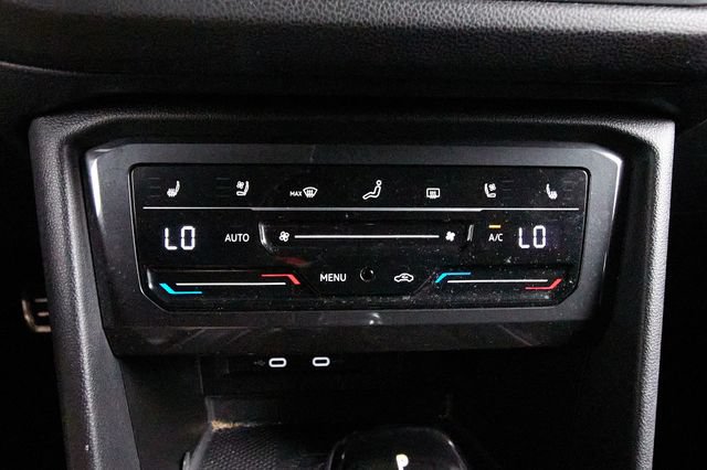 Used 2022 Volkswagen Tiguan SEL R-Line AWD/4WD image 19