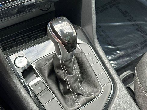New 2026 Volkswagen Taos SE AWD/4WD image 20