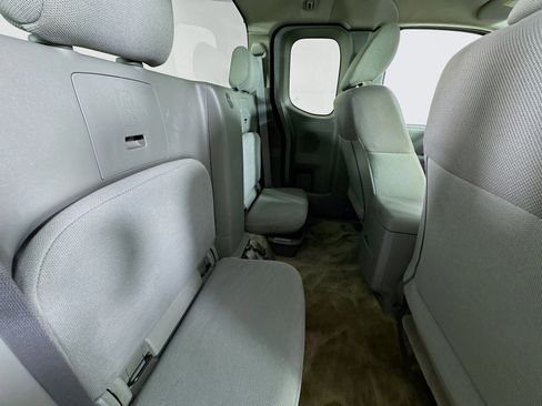 Used 2018 Nissan Frontier S image 25